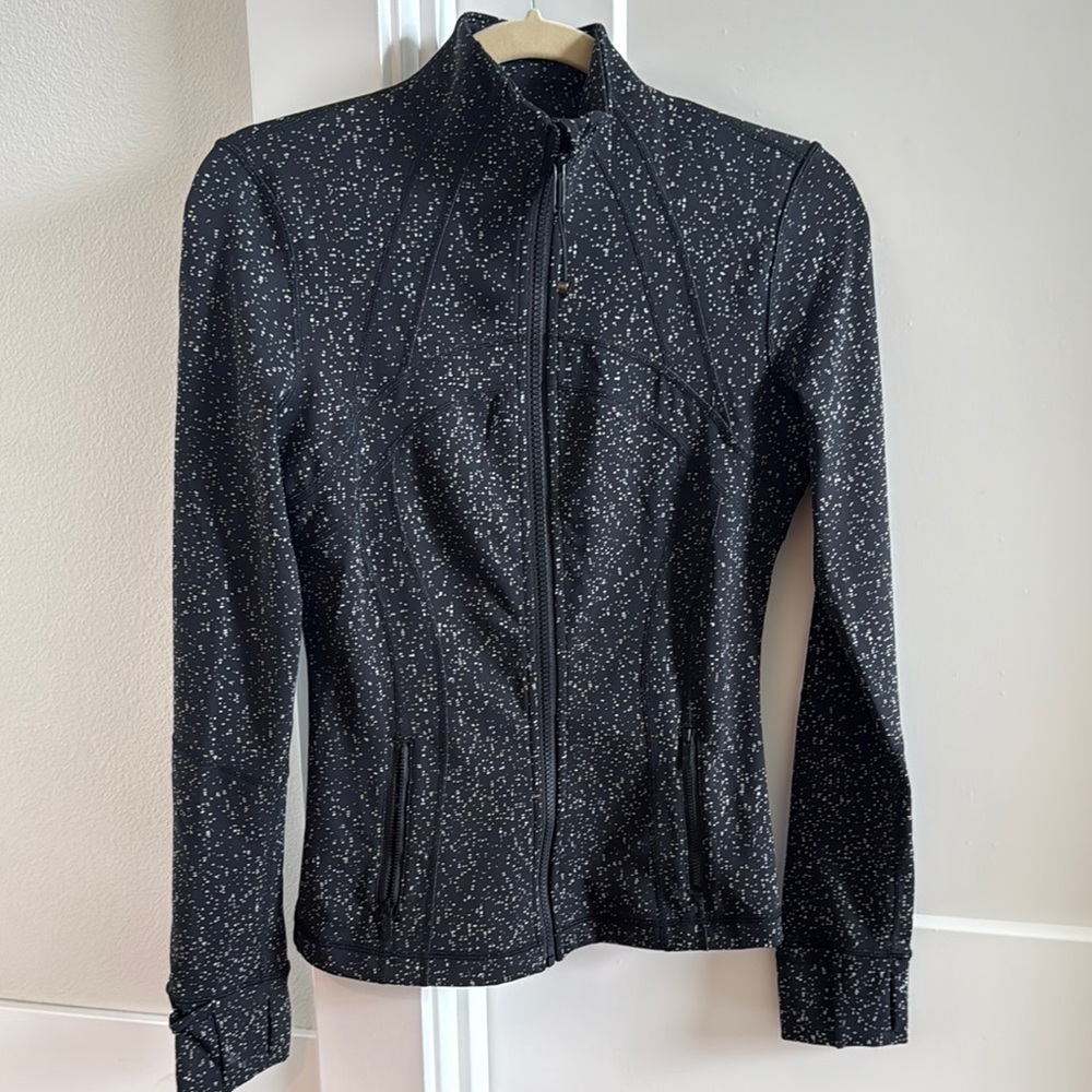 Lululemon Athletica Black and White Ski Jacket with High Collar